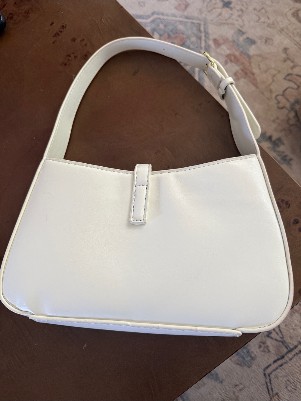 Cream Leather Shoulder Bag with Gold Hardware - Picture 3 of 6